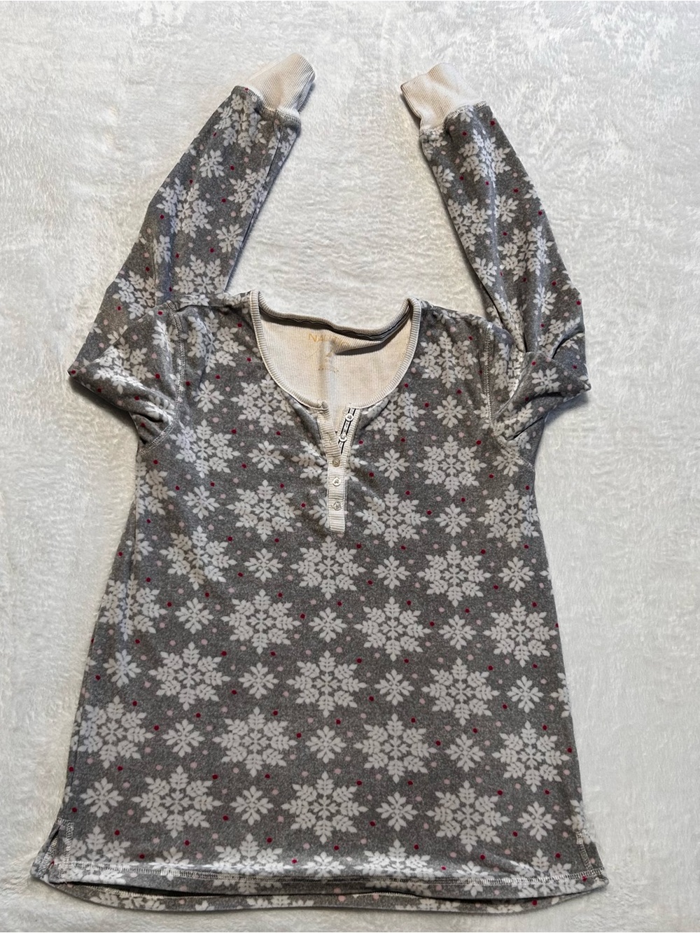 Nautica Gray Snowflake Henley Long Sleeve Top with Red Accents